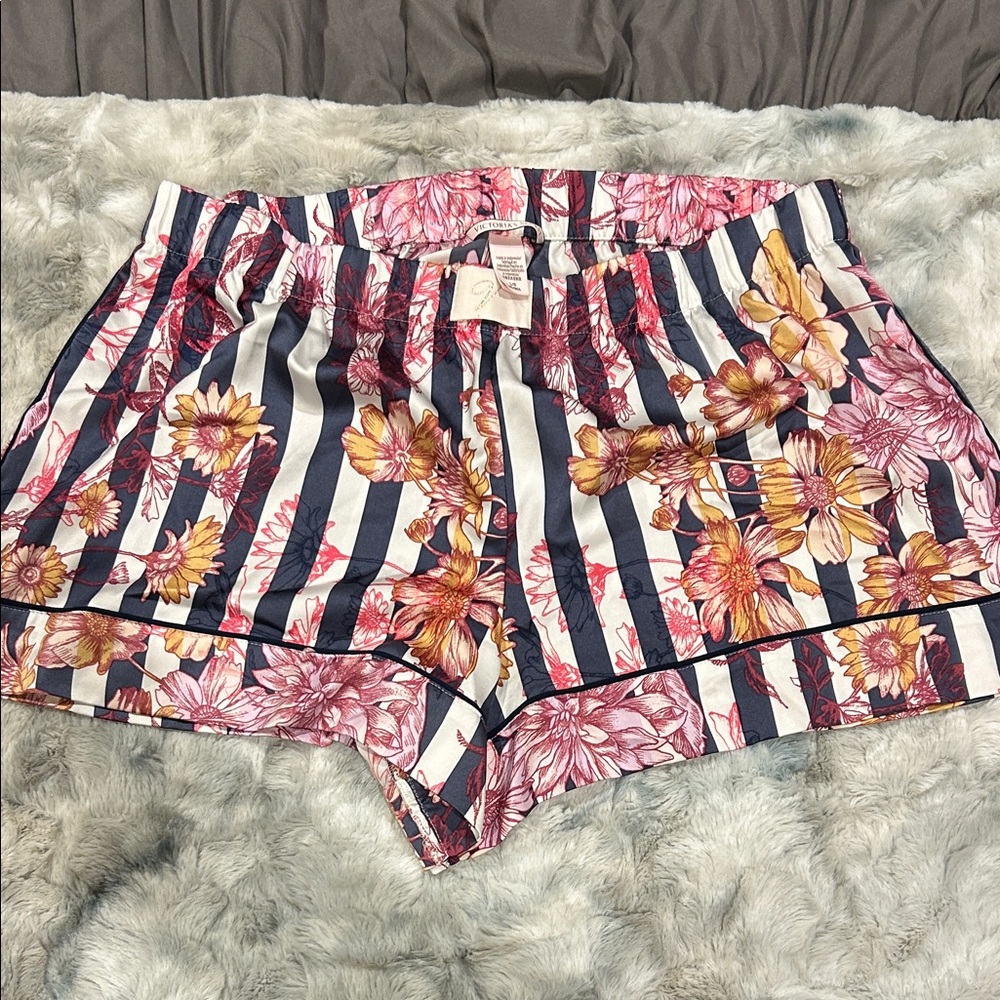 Victoria's Secret Pink and Navy Floral Striped High Waist Shorts